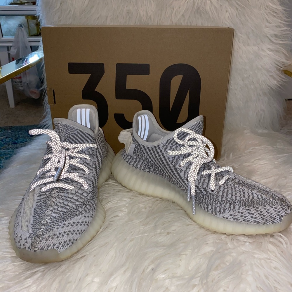 Static Yeezy boost